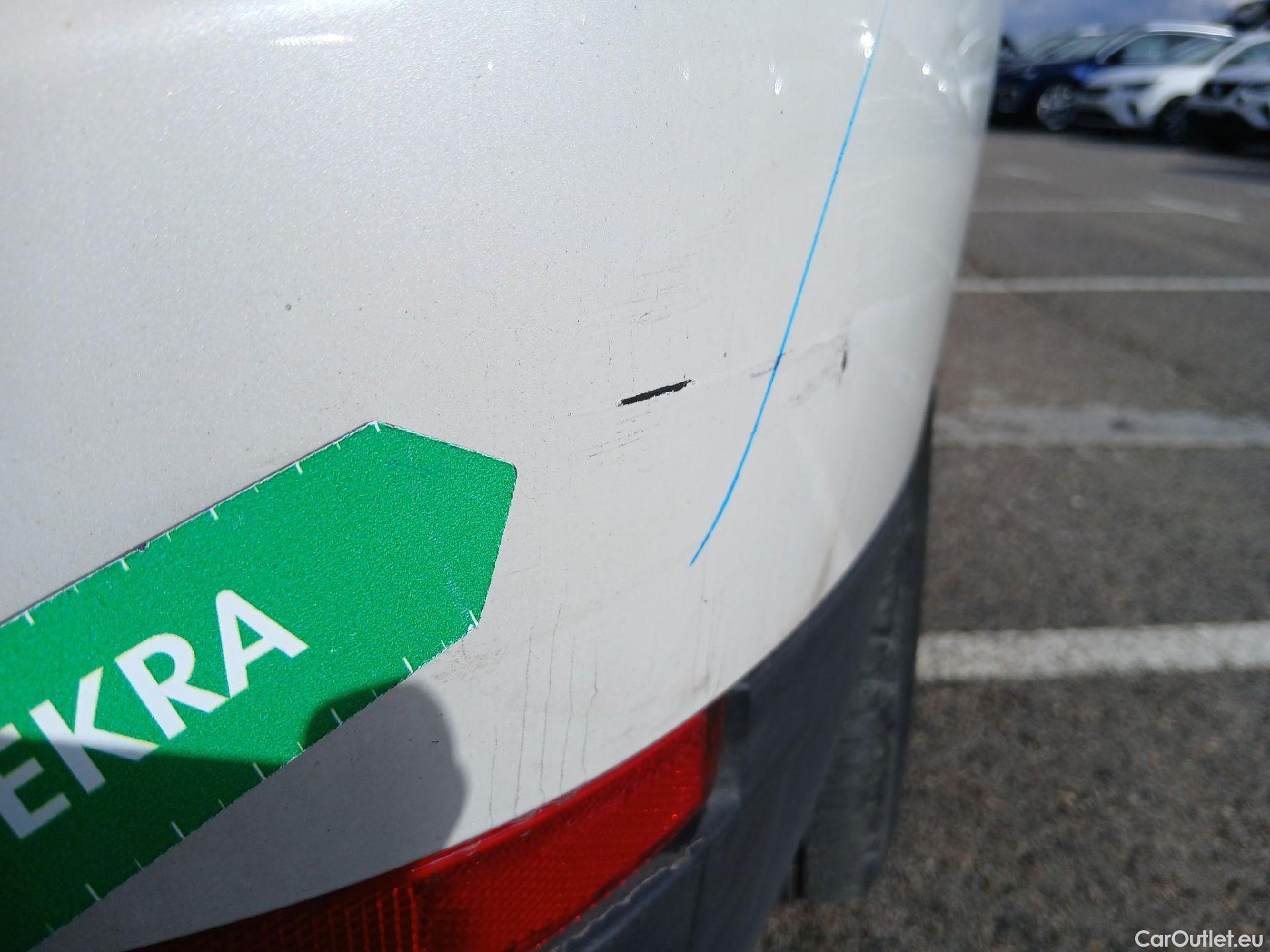  Bmw  X1 BMW  / 2019 / 5P / todoterreno sDrive18dA Corporate #29