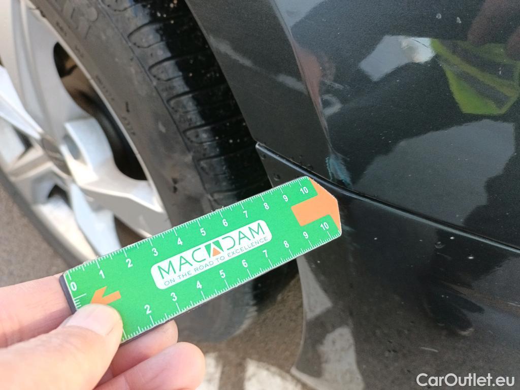  Audi  A4 AUDI  / 2019 / 5P / familiar Avant Advanced 35 TDI 120kW S tronic #16