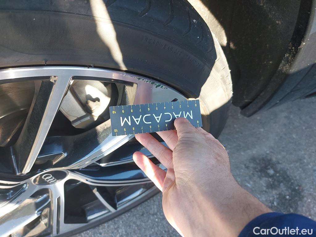  Audi  Q5 AUDI  SPORTBACK / 2020 / 5P / todoterreno Black line 40 TDI 150kW quattro-ultra #6