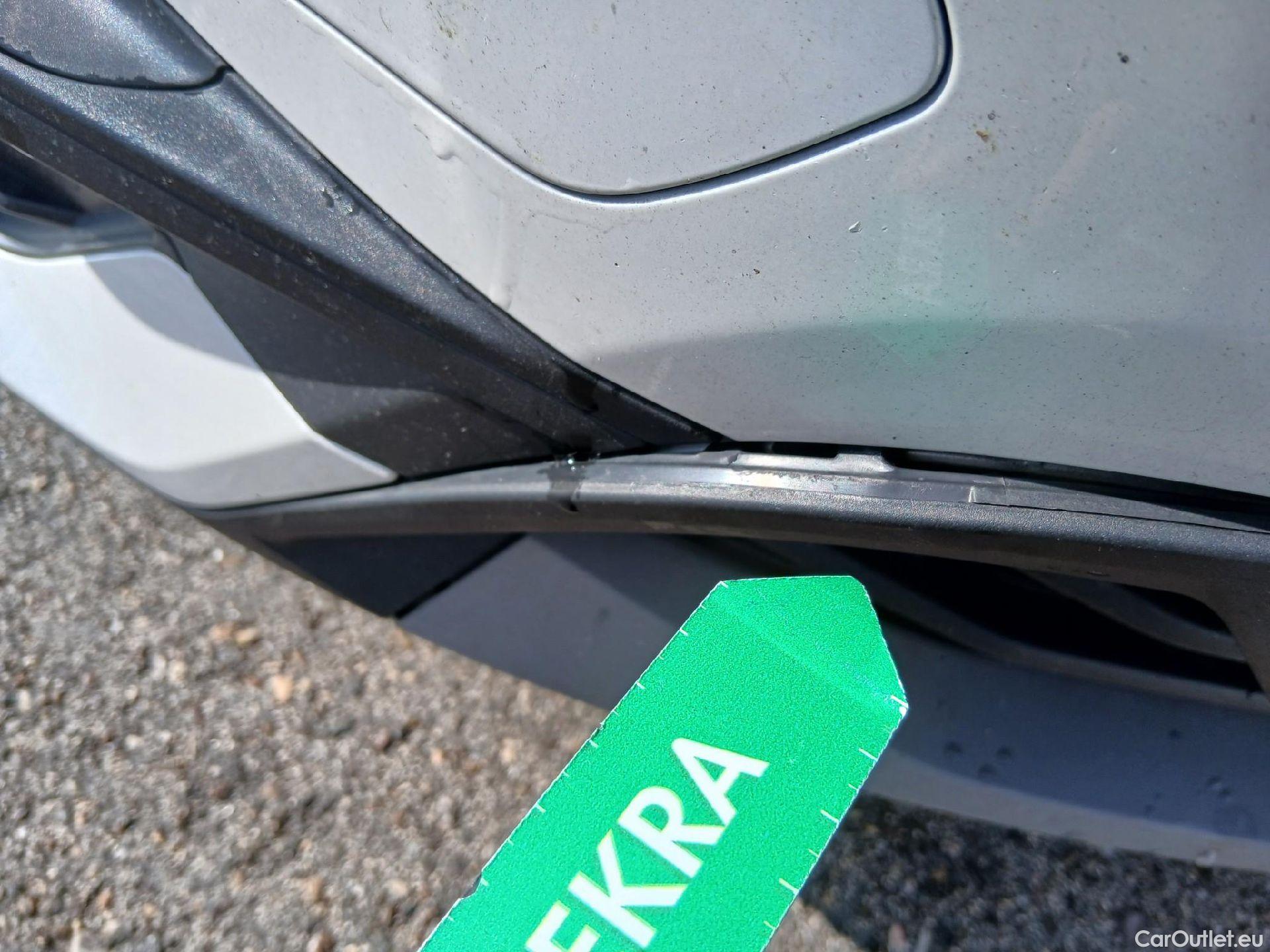  Bmw  X1 BMW  / 2019 / 5P / todoterreno sDrive18dA Corporate #4