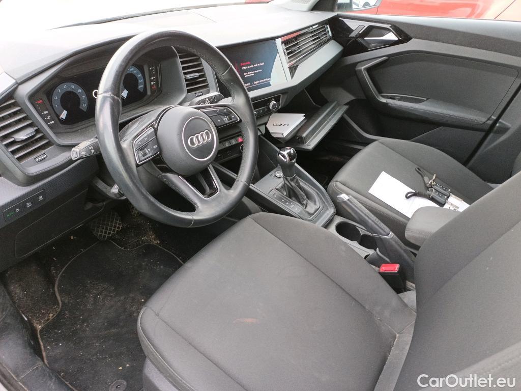  Audi  A1 Sportback AUDI A1 / 2018 / 5P / berlina con portón Sportback 30 TFSI 81kW (110CV) S tronic #8