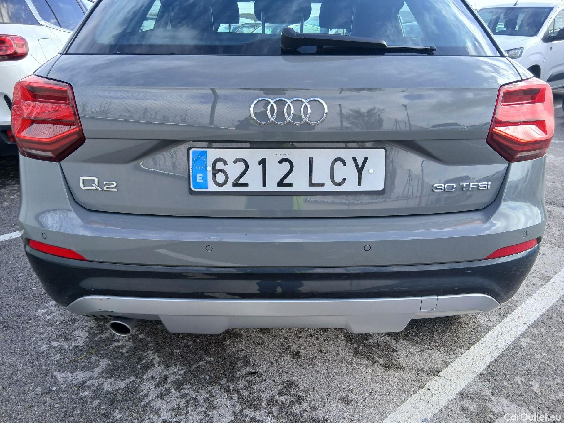  Audi  Q2 AUDI  / 2016 / 5P / todoterreno Design 30 TFSI 85kW (116CV) #24