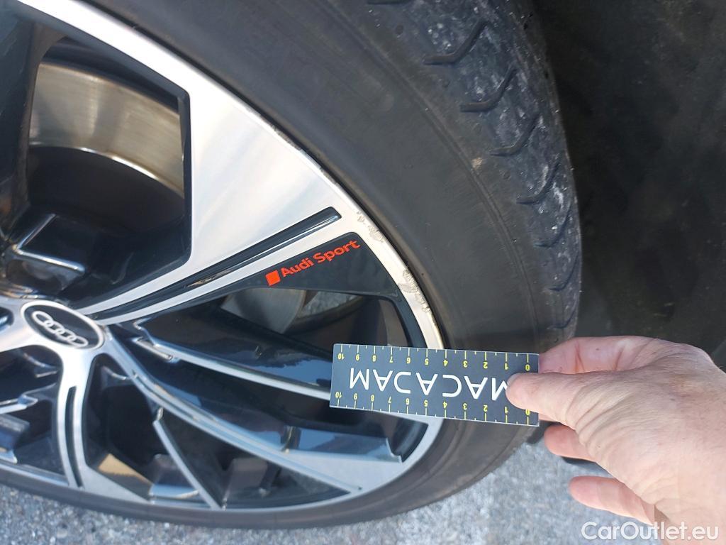  Audi  Q5 AUDI  SPORTBACK / 2020 / 5P / todoterreno Black line 40 TDI 150kW quattro-ultra #8