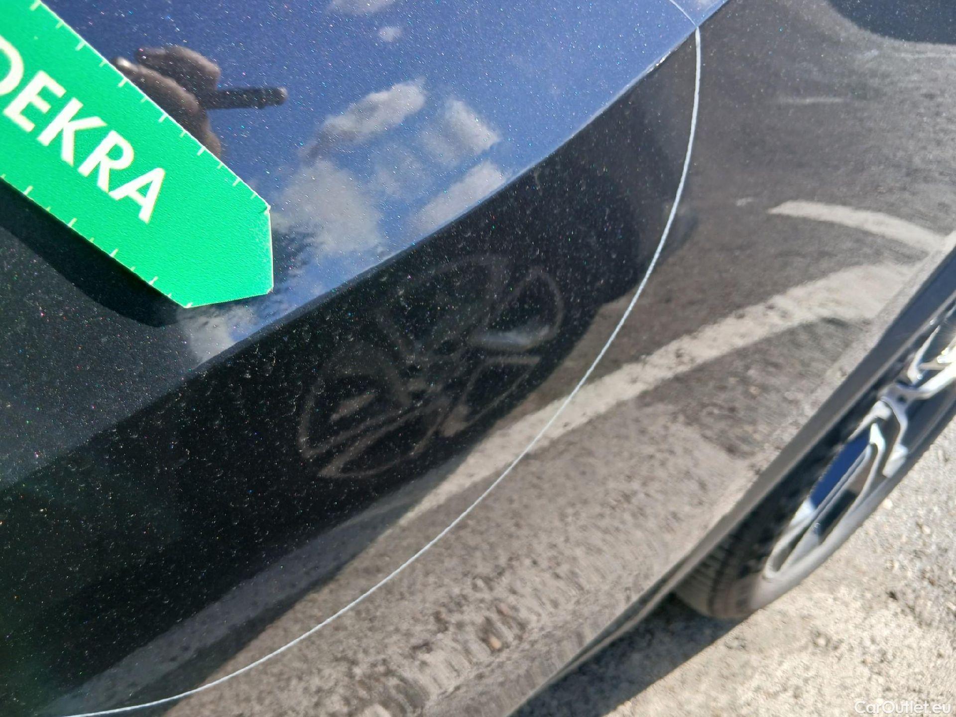  Bmw  X5 BMW  / 2018 / 5P / todoterreno xDrive45e (AC) #29