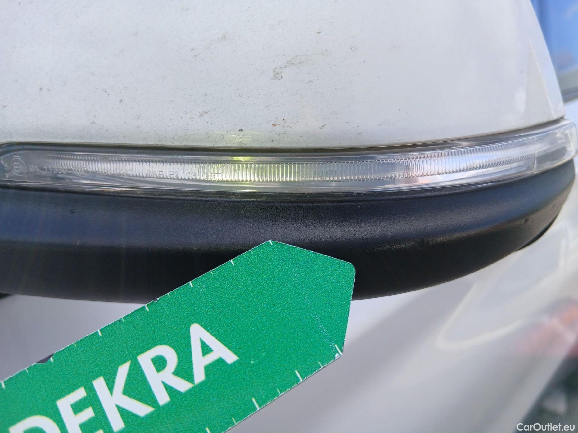  Bmw  X1 BMW  / 2019 / 5P / todoterreno sDrive18dA Corporate #13