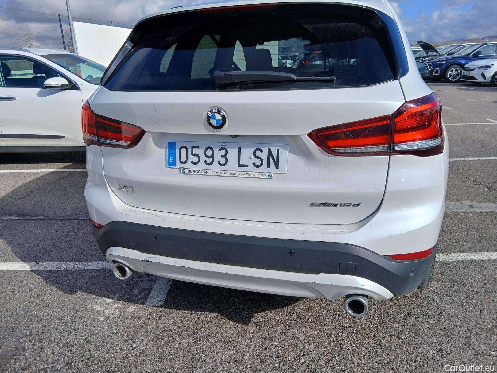  Bmw  X1 BMW  / 2019 / 5P / todoterreno sDrive18dA Corporate #28