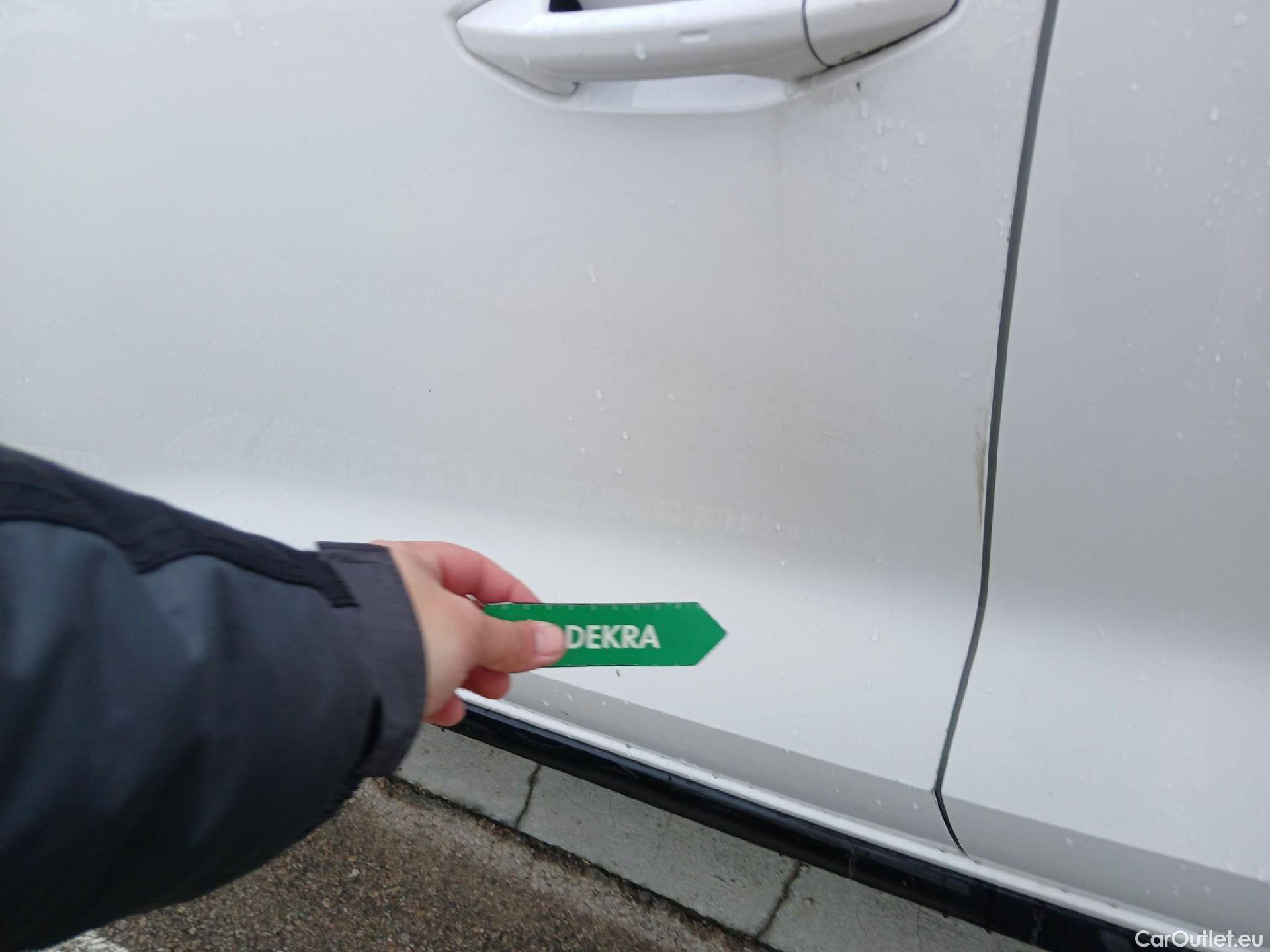  Audi  A3 AUDI  / 2020 / 5P / berlina con portón Sportback S line 40 TFSI e 150kW S tron #10