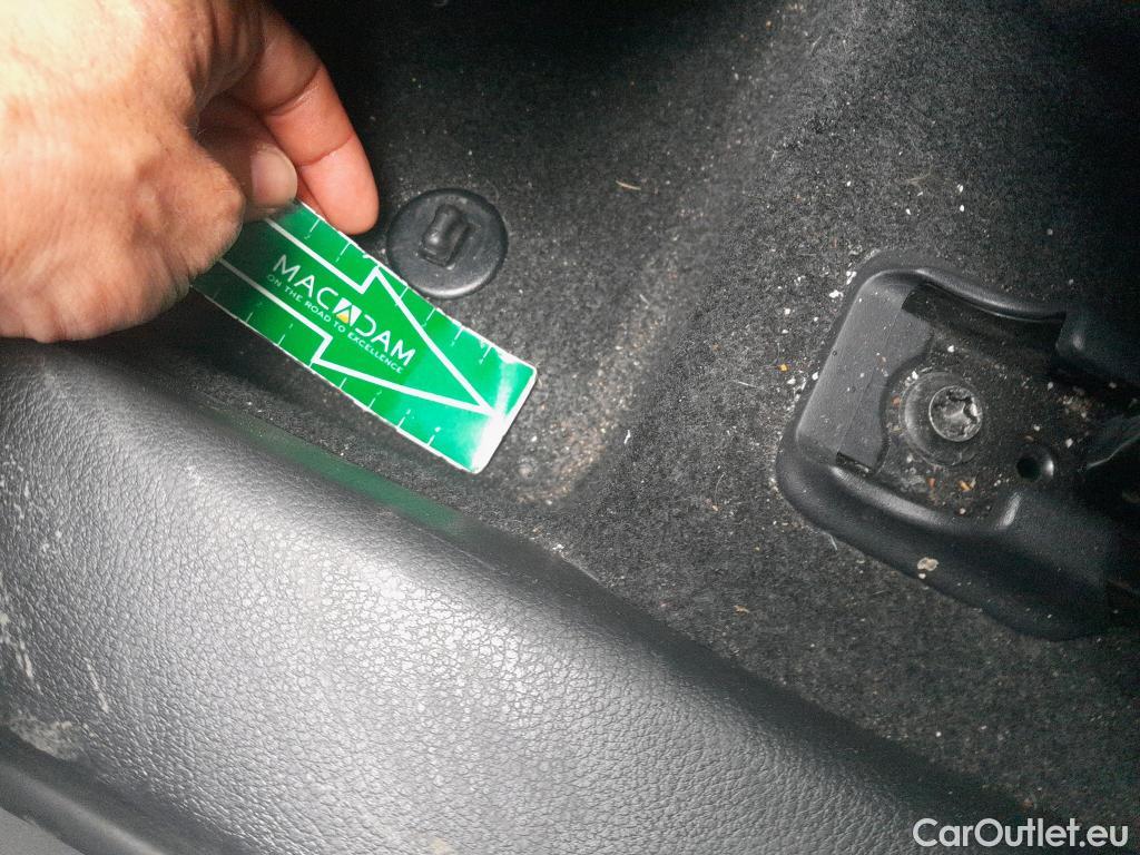  Lexus  UX LEXUS  / 2018 / 5P / todoterreno 2.0 250h Premium #4