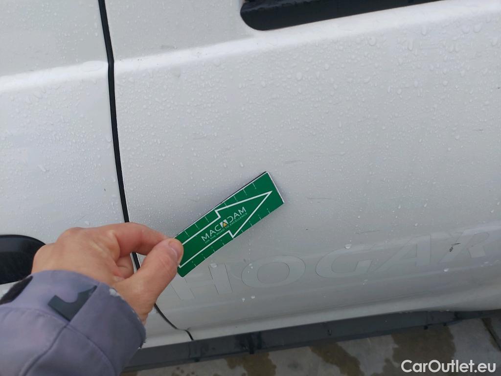  Dacia  Duster DACIA  / 2018 / 5P / todoterreno Essential TCE 74kW(100CV) ECO-G 4X2 #32