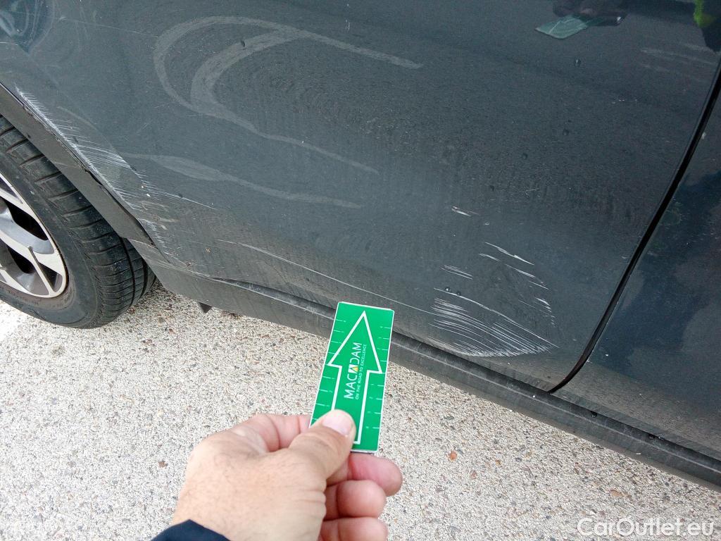  KIA  Sportage KIA  1.6MHEV Drive 100kW(136CV) 4x2(Crist Tintados) #2