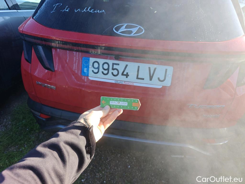  Hyundai  Tucson HYUNDAI  / 2020 / 5P / todoterreno 1.6 TGDI 169kW HEV Tecno Auto 2C #3