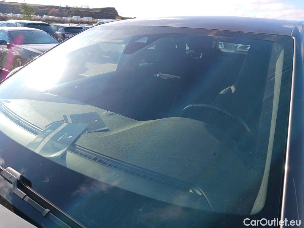  DS  DS7 DS DS 7 Crossback / 2017 / 5P / todoterreno BlueHDi DE 96kW (130CV) Auto. CHIC (AC) #17