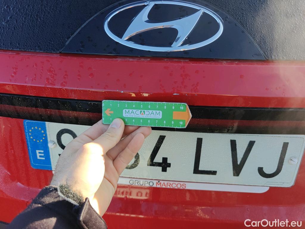  Hyundai  Tucson HYUNDAI  / 2020 / 5P / todoterreno 1.6 TGDI 169kW HEV Tecno Auto 2C #4