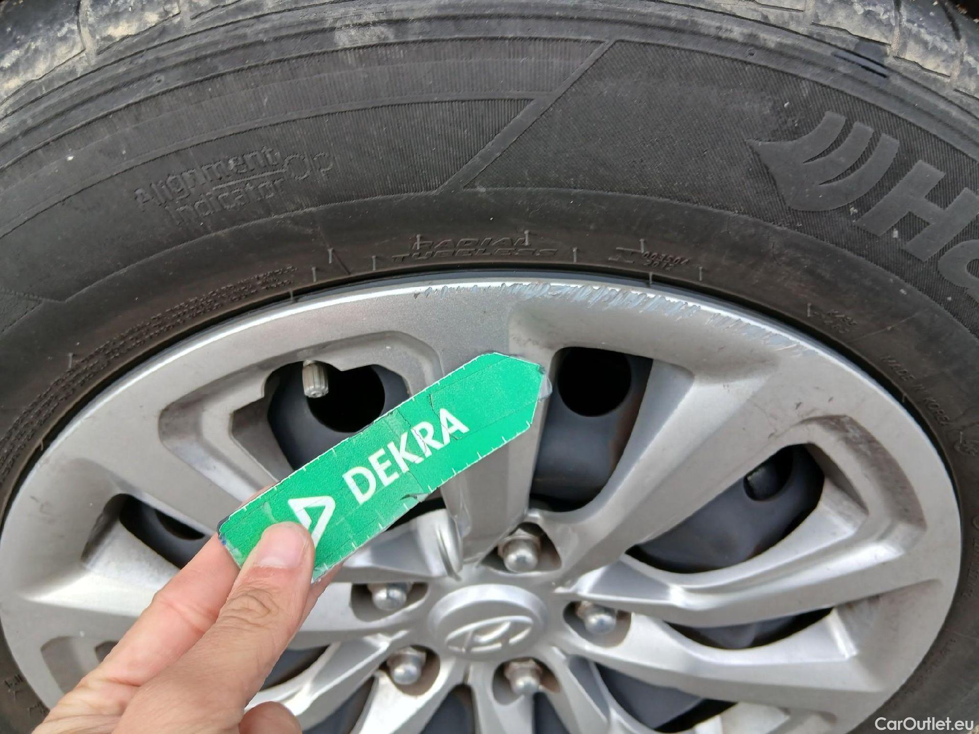  Hyundai  Konna HYUNDAI Kona / 2020 / 5P / todoterreno 1.0 TGDI Klass 4X2 #28