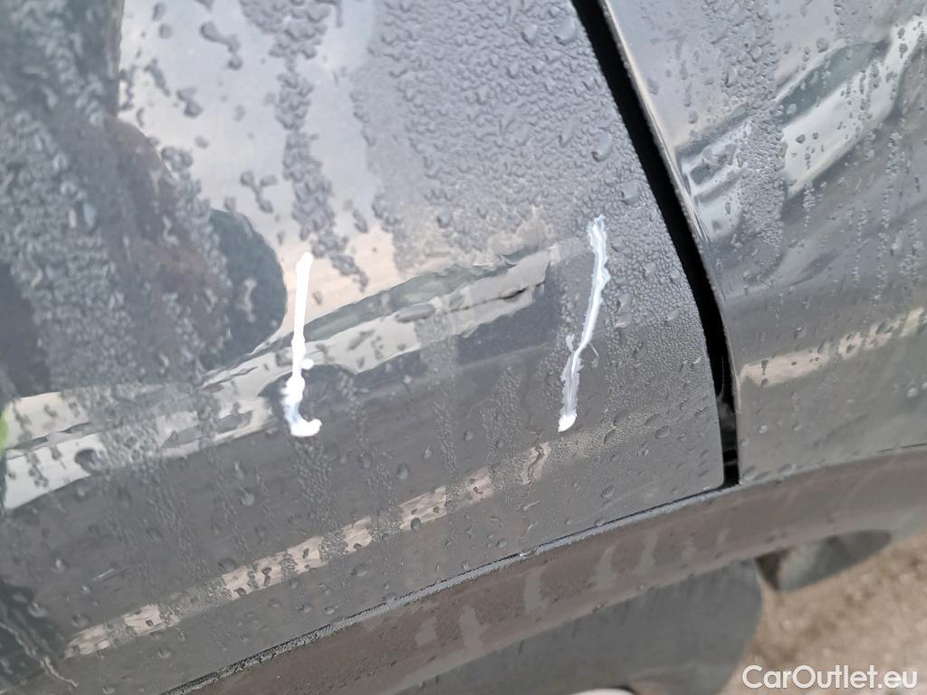  KIA  Sportage KIA   1.6MHEV Drive 100kW(136CV) 4x2(Crist Tintados)(CX) #4