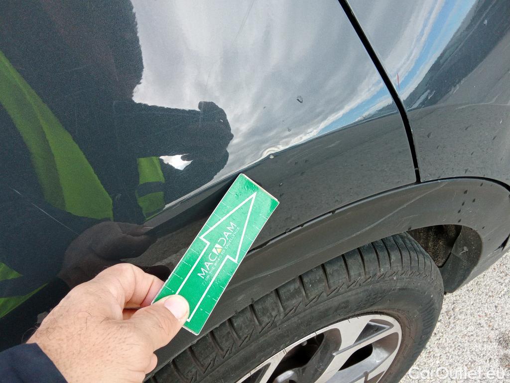  KIA  Sportage KIA  1.6MHEV Drive 100kW(136CV) 4x2(Crist Tintados) #12