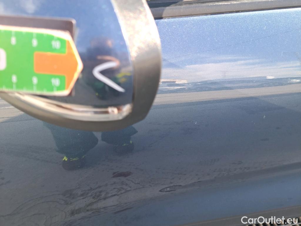  Ford  Kuga FORD  / 2019 / 5P / todoterreno Titanium 1.5T EcoBoost 110kW (150CV) #11