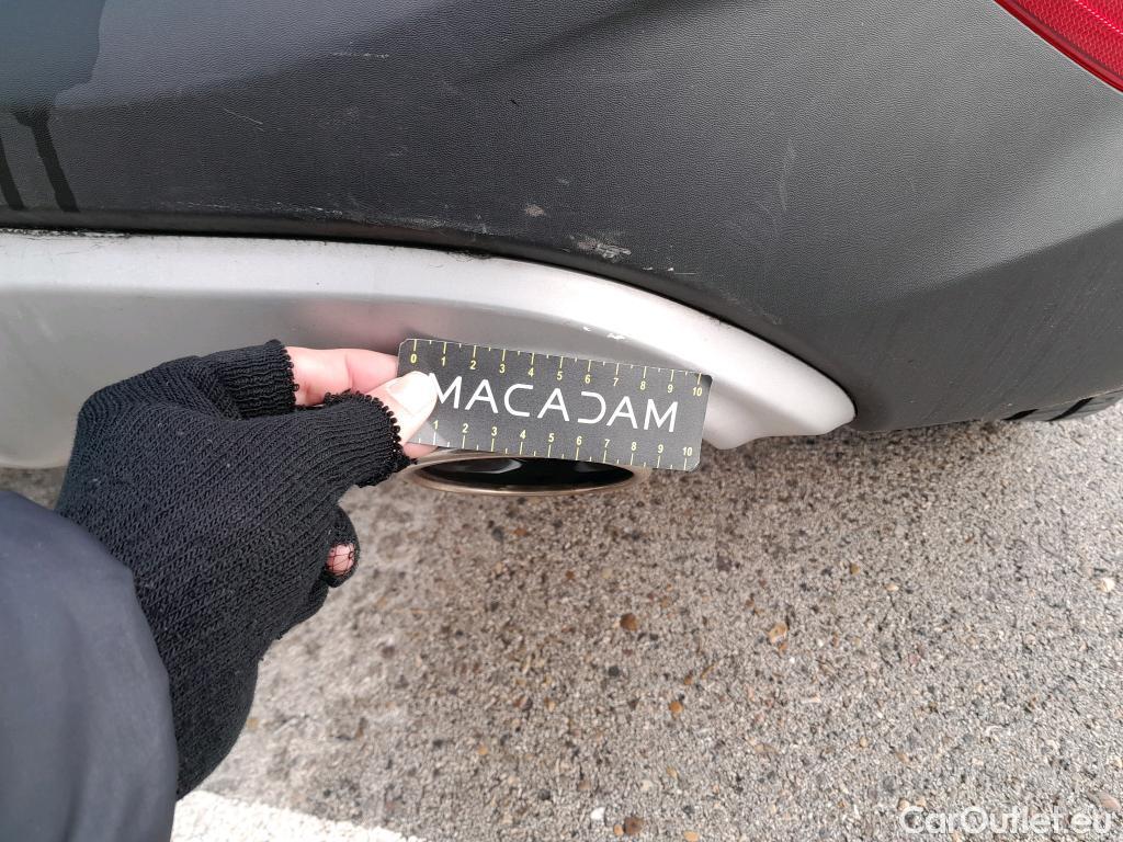  KIA  STONIC KIA  / 2017 / 5P / todoterreno 1.0 T-GDi 74kW (100CV) MHEV iMT Concept #8