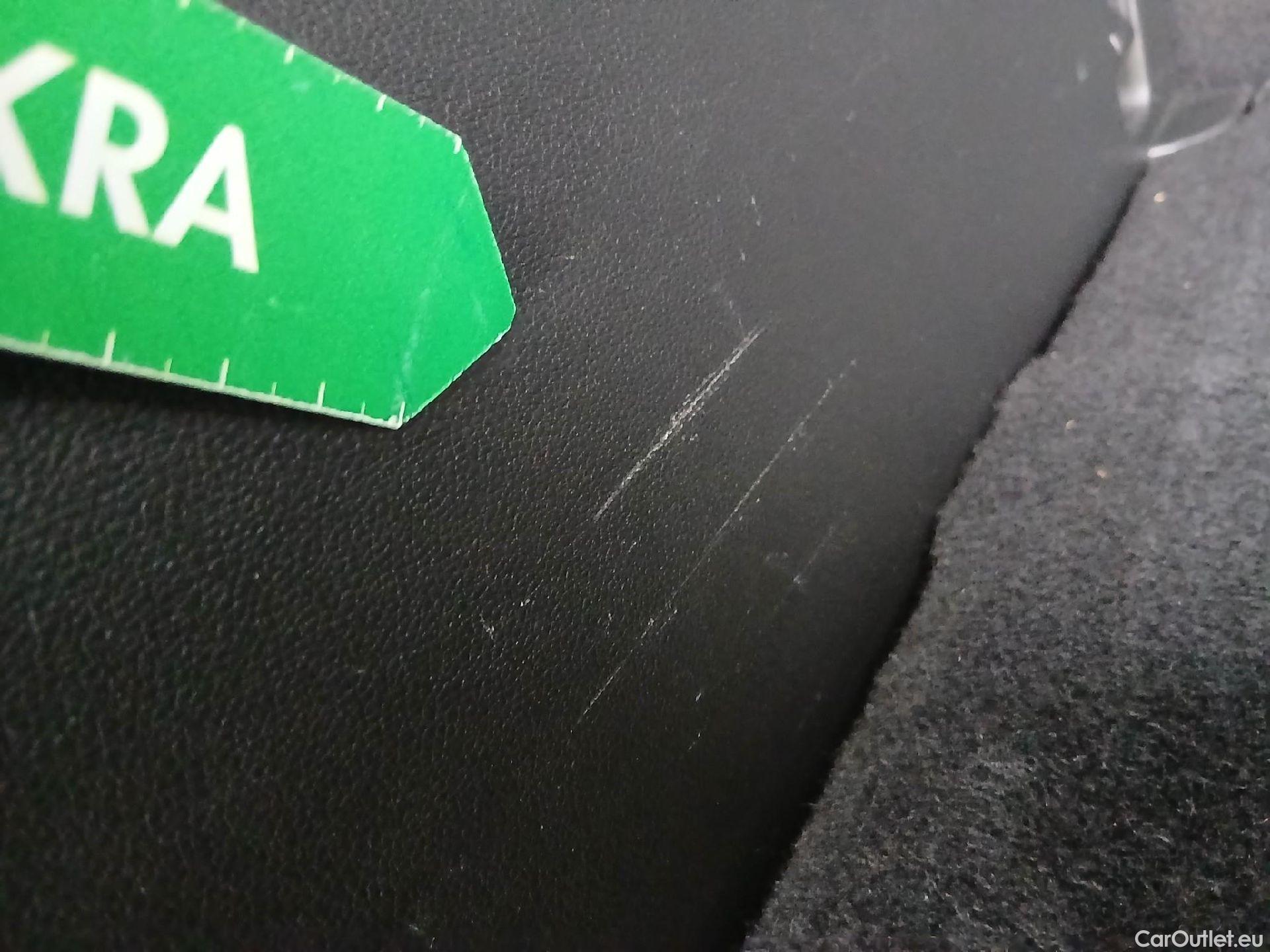  Hyundai  Tucson HYUNDAI  / 2020 / 5P / todoterreno 1.6 CRDI 100kW (136CV) 48V Tecno DCT 2C #20