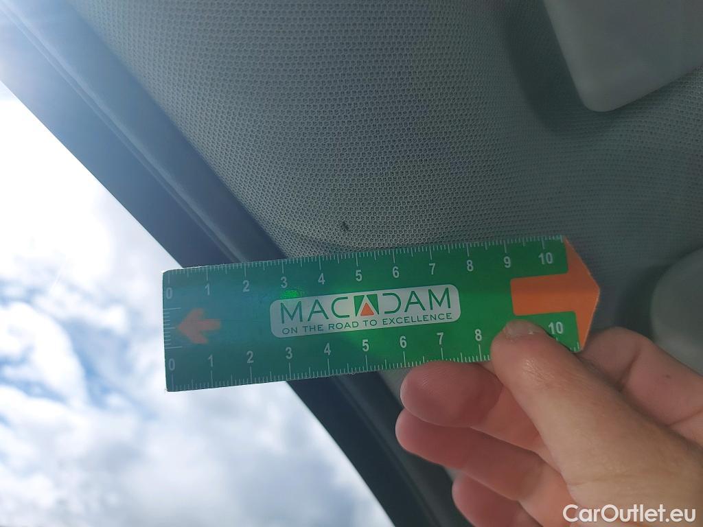  Mercedes  GLA MERCEDES-BENZ Clase  / 2017 / 5P / todoterreno  200 #6