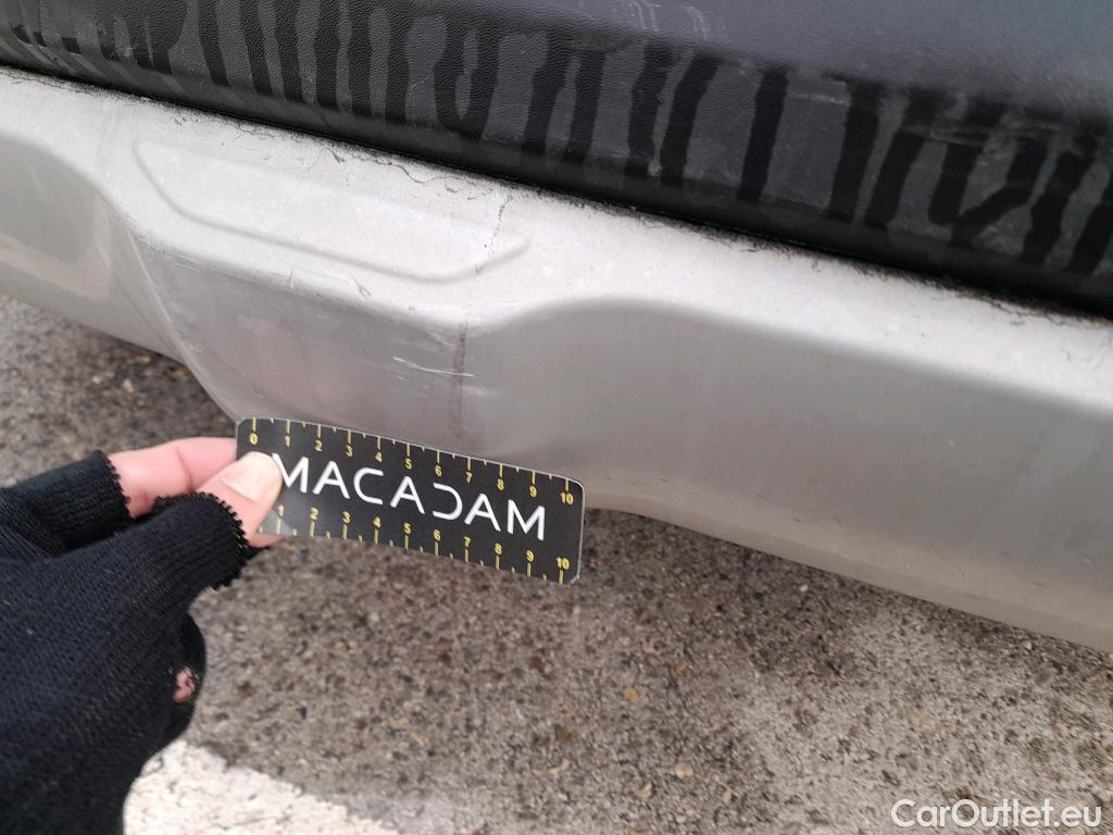  KIA  STONIC KIA  / 2017 / 5P / todoterreno 1.0 T-GDi 74kW (100CV) MHEV iMT Concept #9