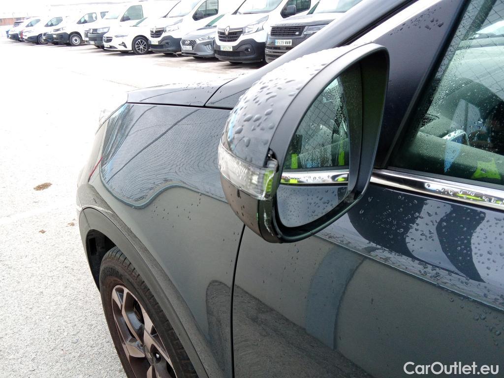  KIA  Sportage KIA  1.6MHEV Drive 100kW(136CV) 4x2(Crist Tintados) #20