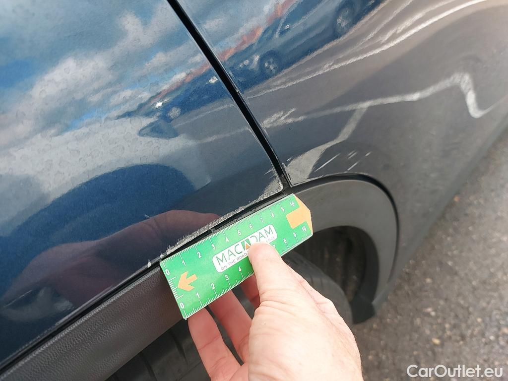  Mercedes  GLA MERCEDES-BENZ Clase  / 2017 / 5P / todoterreno  200 #21