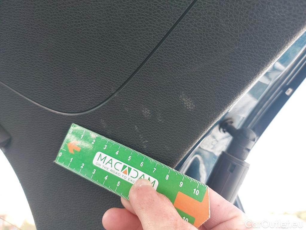  Mercedes  GLA MERCEDES-BENZ Clase  / 2017 / 5P / todoterreno  200 #27