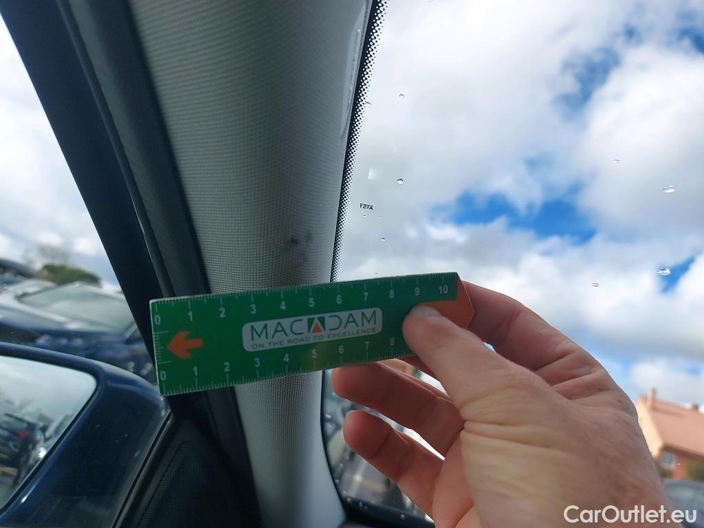  Mercedes  GLA MERCEDES-BENZ Clase  / 2017 / 5P / todoterreno  200 #30