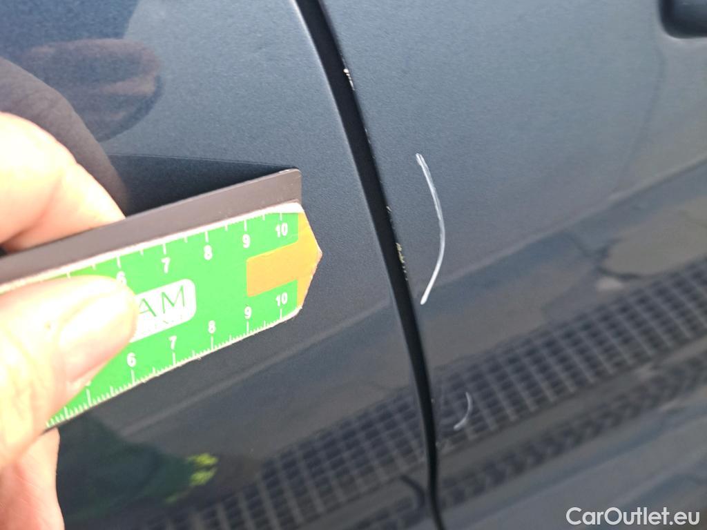  Ford  Kuga FORD  / 2019 / 5P / todoterreno Titanium 1.5T EcoBoost 110kW (150CV) #15