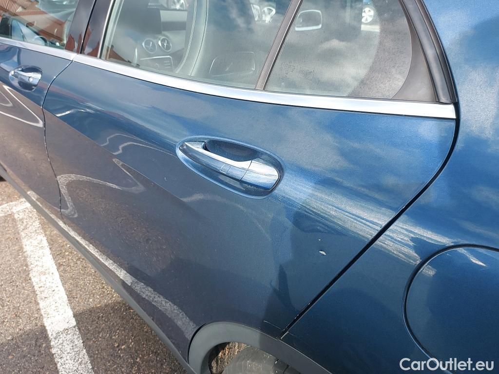  Mercedes  GLA MERCEDES-BENZ Clase  / 2017 / 5P / todoterreno  200 #15