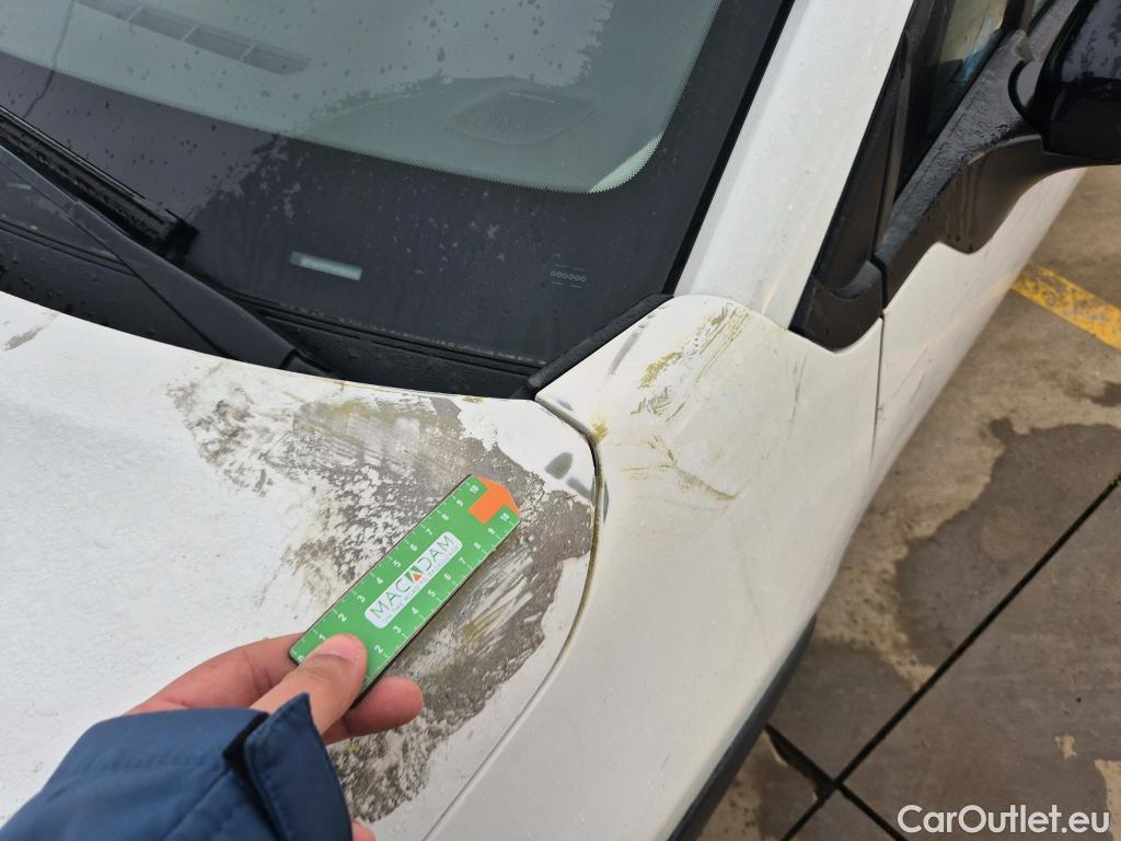  Citroen  C3 CITROEN  / 2016 / 5P / berlina con portón BlueHDi 73KW (100CV) S&S FEEL #43