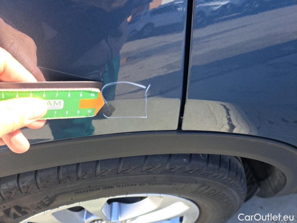  Ford  Kuga FORD  / 2019 / 5P / todoterreno Titanium 1.5T EcoBoost 110kW (150CV) #9