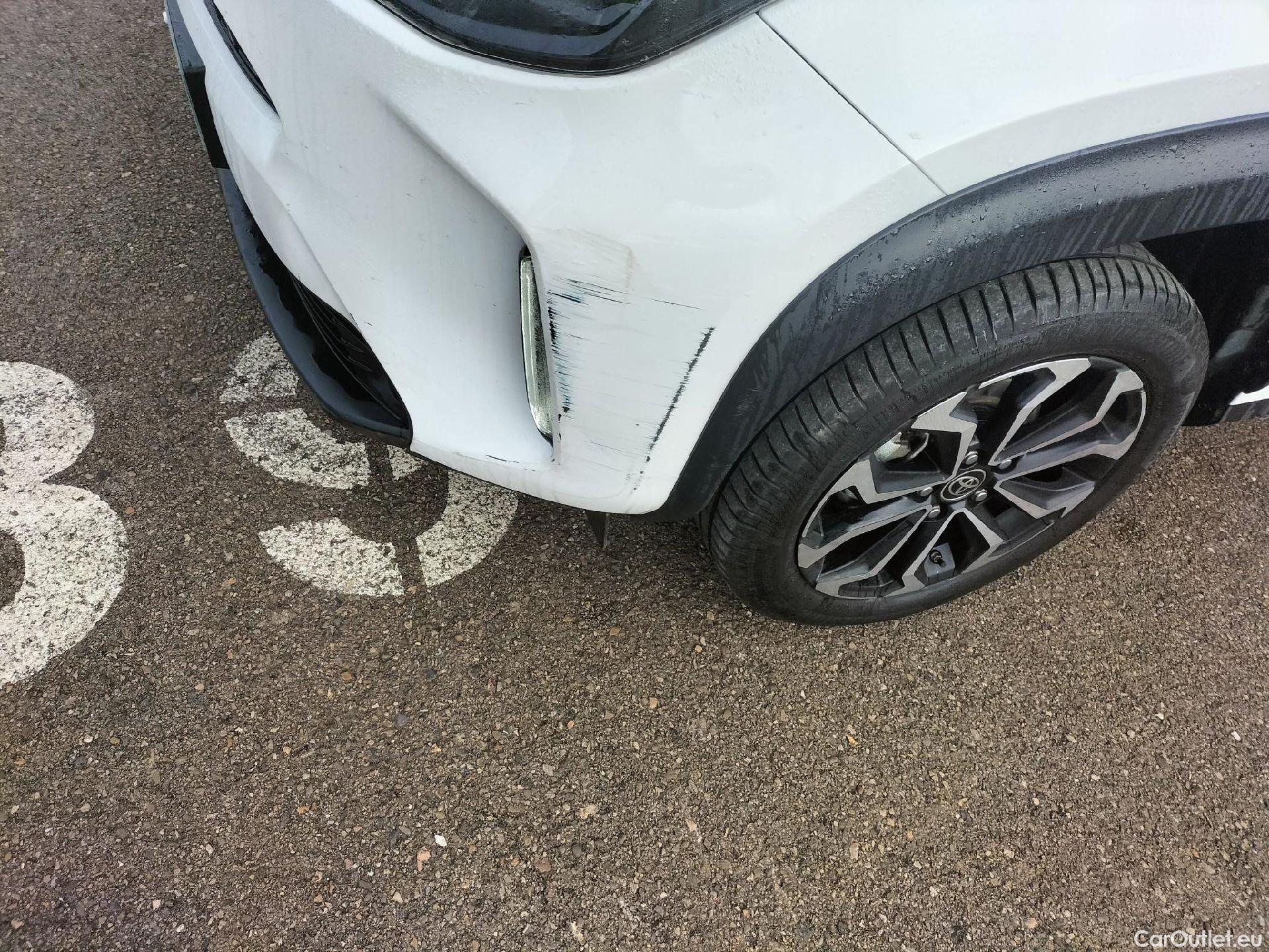  Toyota  Yaris Cross TOYOTA  / 2021 / 5P / todoterreno 1.5 120H Active Tech #12