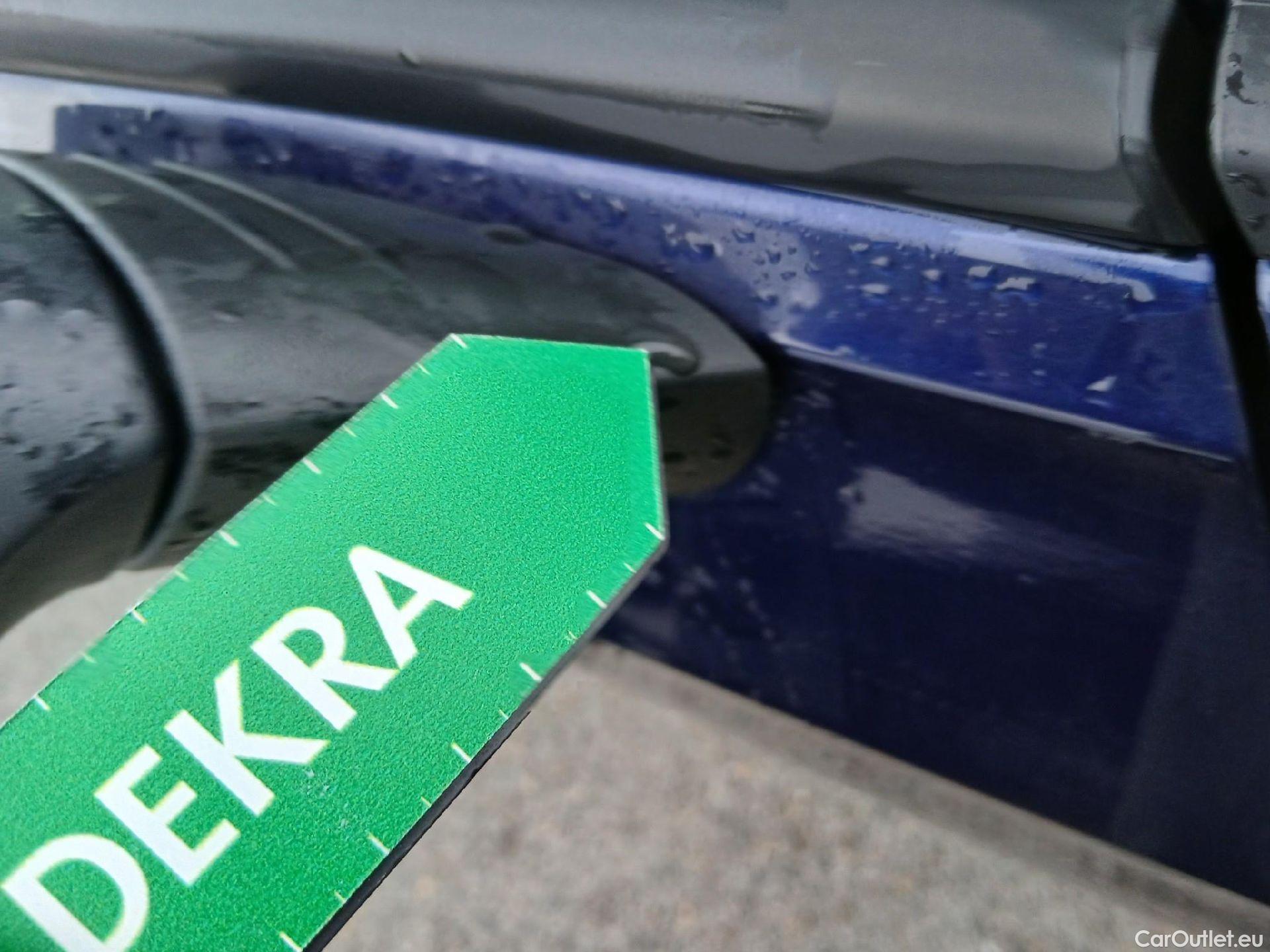  Volkswagen  Golf  VOLKSWAGEN / 2020 / 5P / berlina con portón 2.0 TDI 85kW (115CV) #39