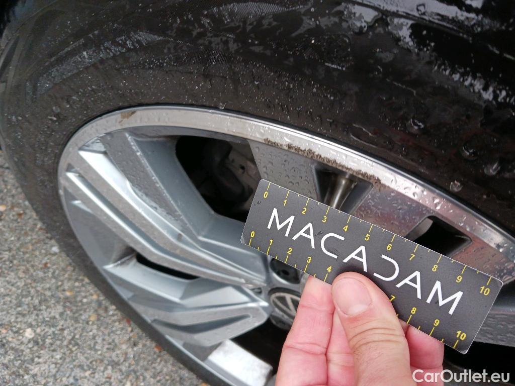  Volkswagen  Passat VOLKSWAGEN  / 2019 / 5P / familiar Alltrack 2.0 TDI 147kW (200CV) 4Mot DSG #4