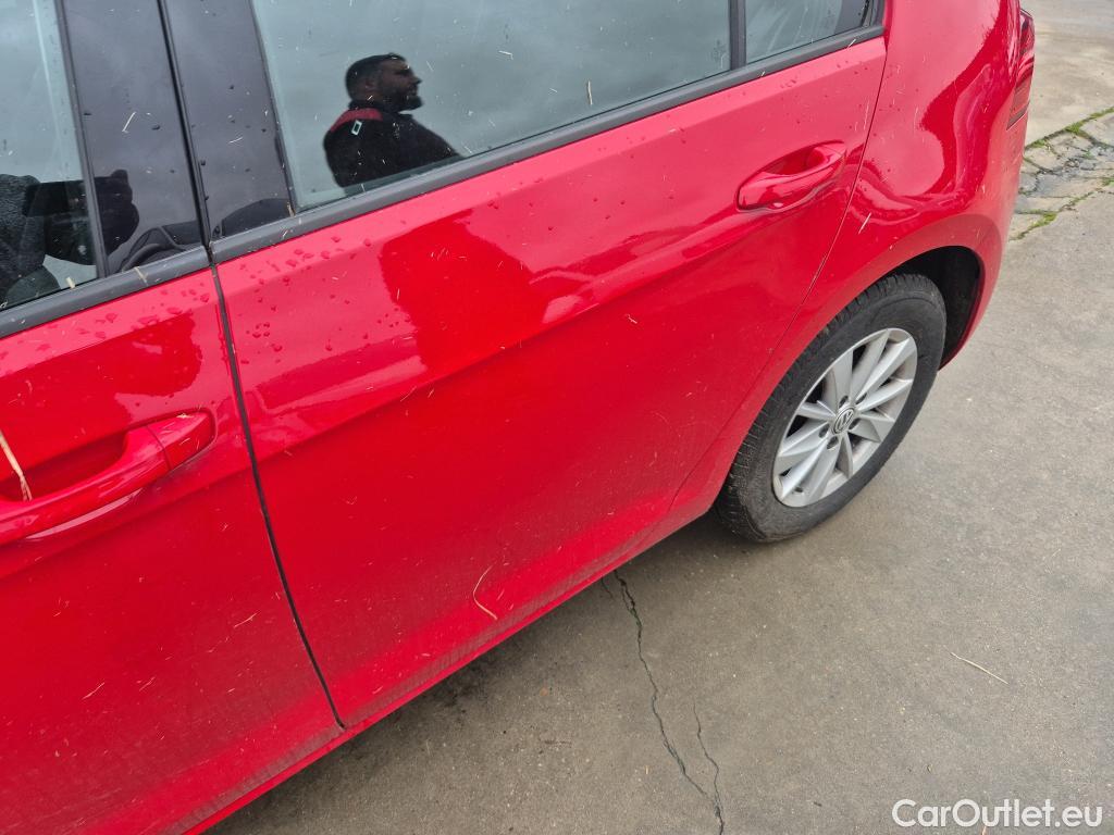  Volkswagen  Golf  VOLKSWAGEN / 2016 / 5P / berlina con portón Ready2Go 1.6 TDI 85kW (115CV) #13