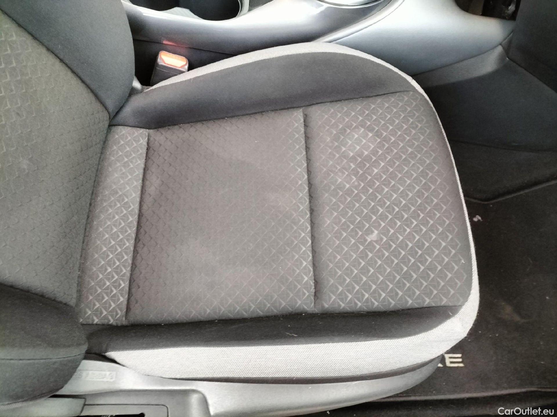  Nissan  Juke NISSAN  / 2019 / 5P / crossover DIG-T 84 kW (114 CV) DCT 7 V N-Connecta (AC2) #14