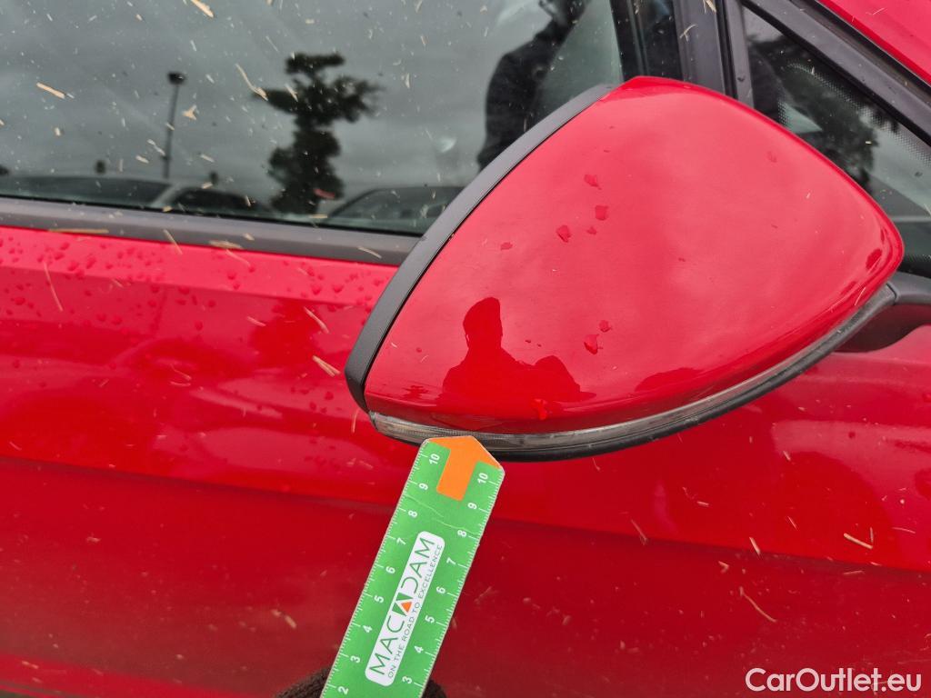  Volkswagen  Golf  VOLKSWAGEN / 2016 / 5P / berlina con portón Ready2Go 1.6 TDI 85kW (115CV) #18