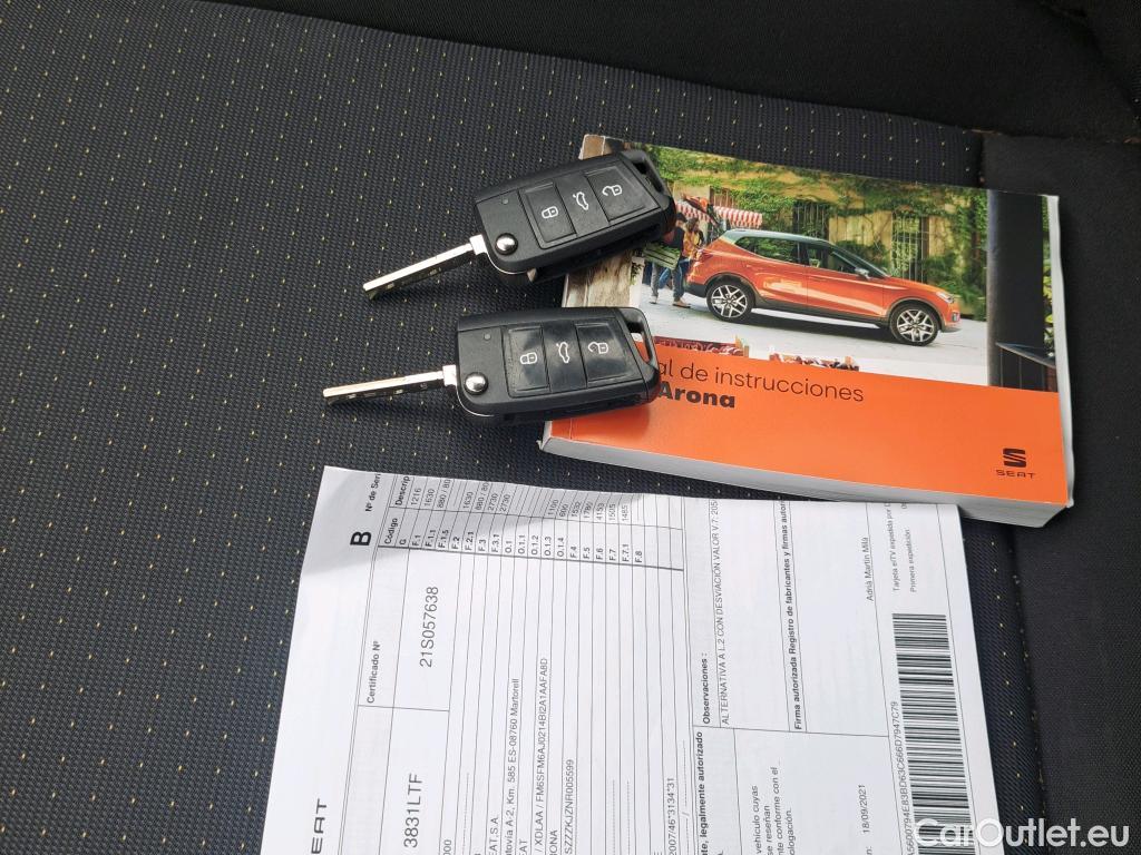  Seat  Arona SEAT  / 2017 / 5P / todoterreno 1.0 TSI 81kW (110CV) Style Plus (AC) #7