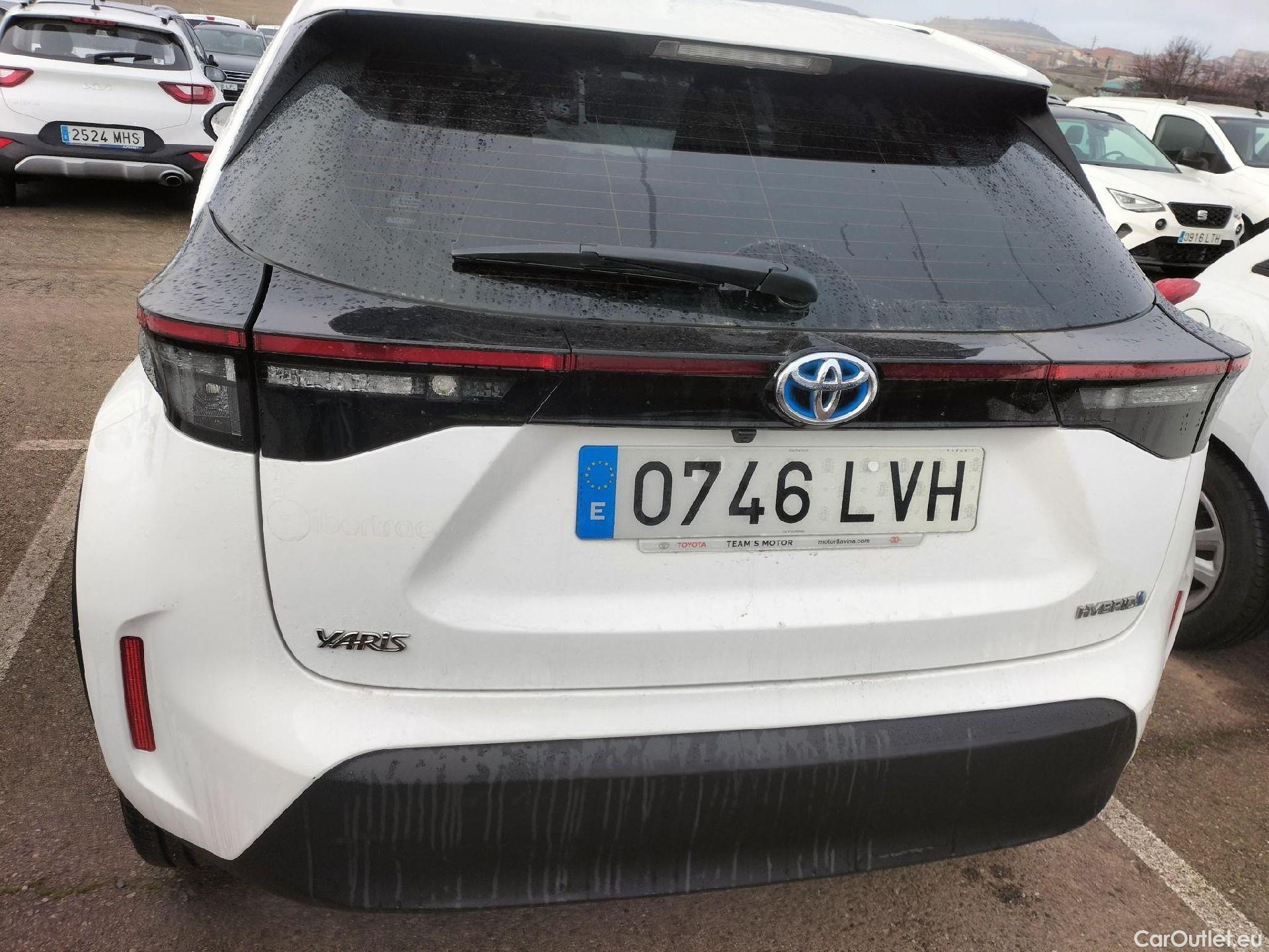  Toyota  Yaris Cross TOYOTA  / 2021 / 5P / todoterreno 1.5 120H Active Tech #27