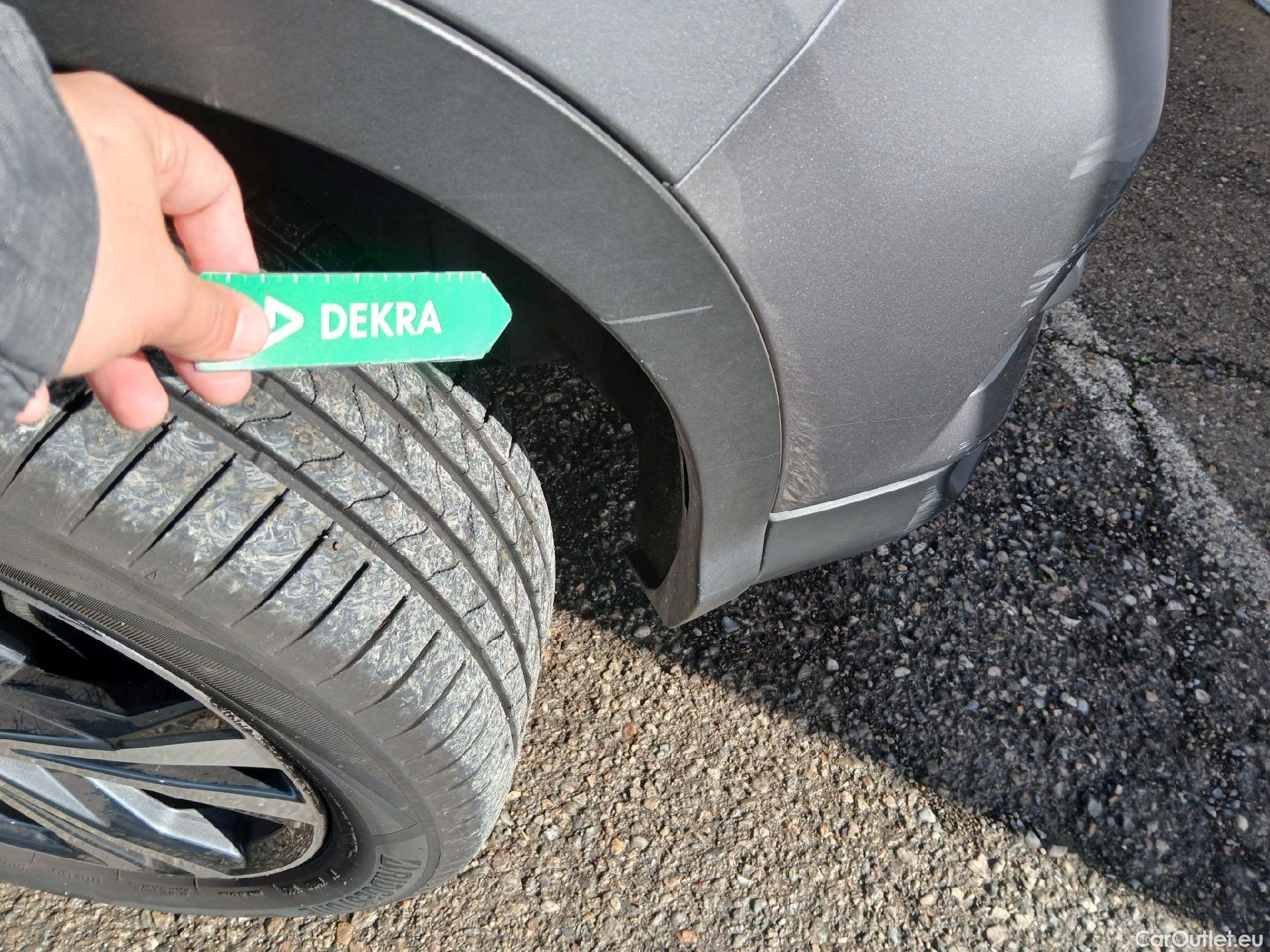  Nissan  Qashqai NISSAN  / 2017 / 5P / todoterreno DIG-T 103 kW (140 CV) E6D N-CONNECTA #57