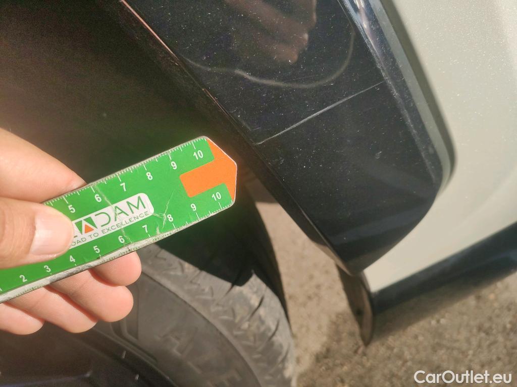  Toyota  RAV4 TOYOTA  / 2018 / 5P / todoterreno 2.5l 220H Feel! 4WD #12