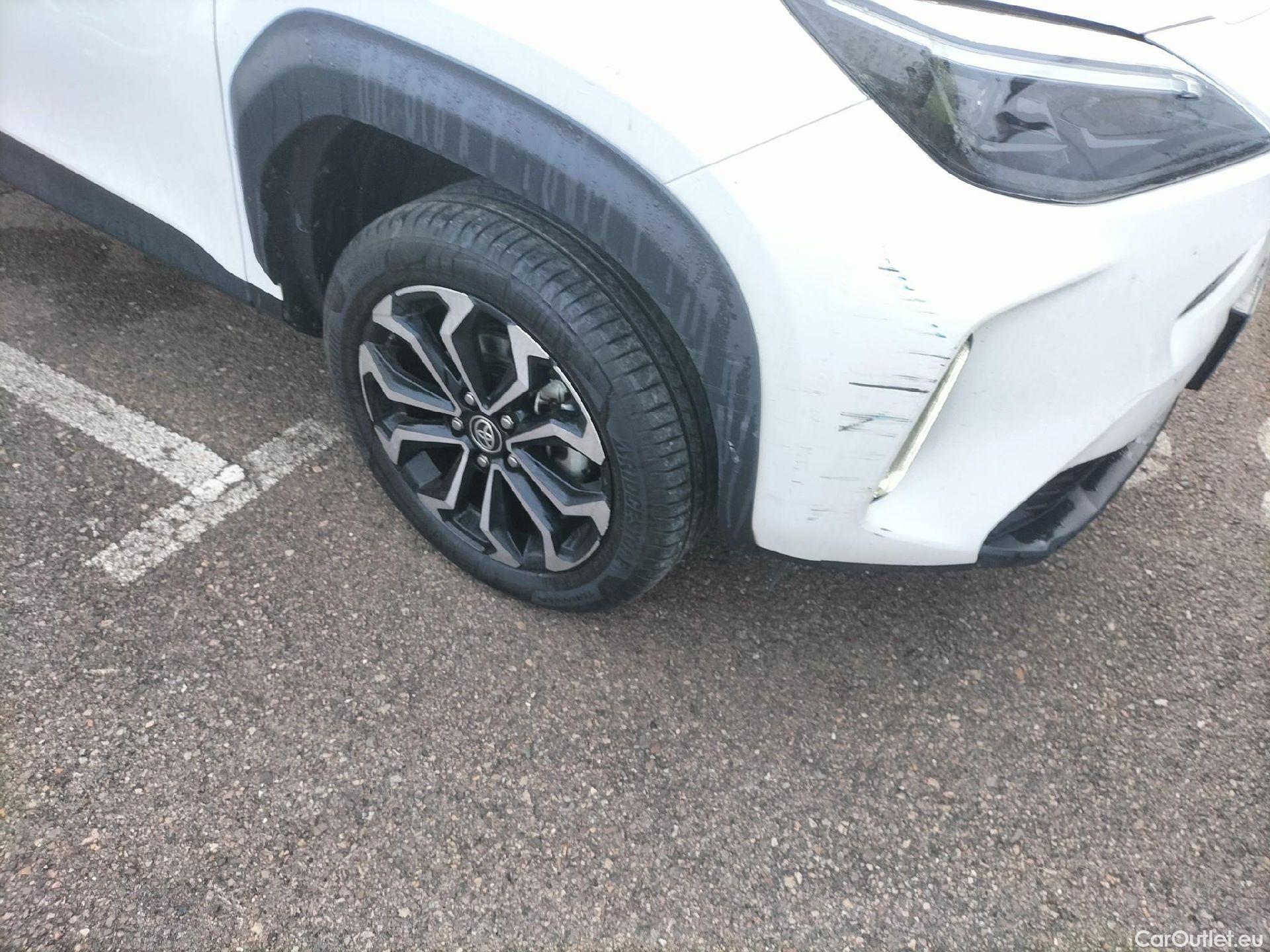  Toyota  Yaris Cross TOYOTA  / 2021 / 5P / todoterreno 1.5 120H Active Tech #2