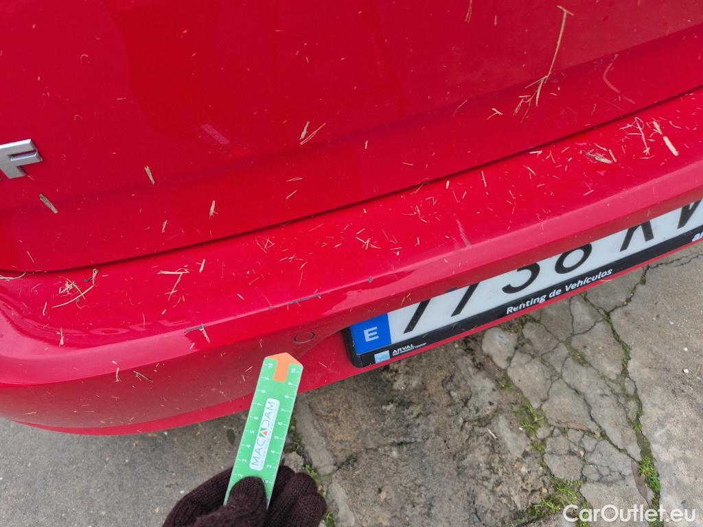  Volkswagen  Golf  VOLKSWAGEN / 2016 / 5P / berlina con portón Ready2Go 1.6 TDI 85kW (115CV) #5