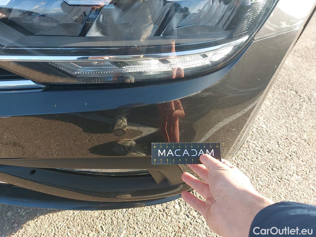  Volkswagen  Passat VOLKSWAGEN  / 2019 / 4P / sedán Executive 1.5 TSI 110kW (150CV) DSG #20