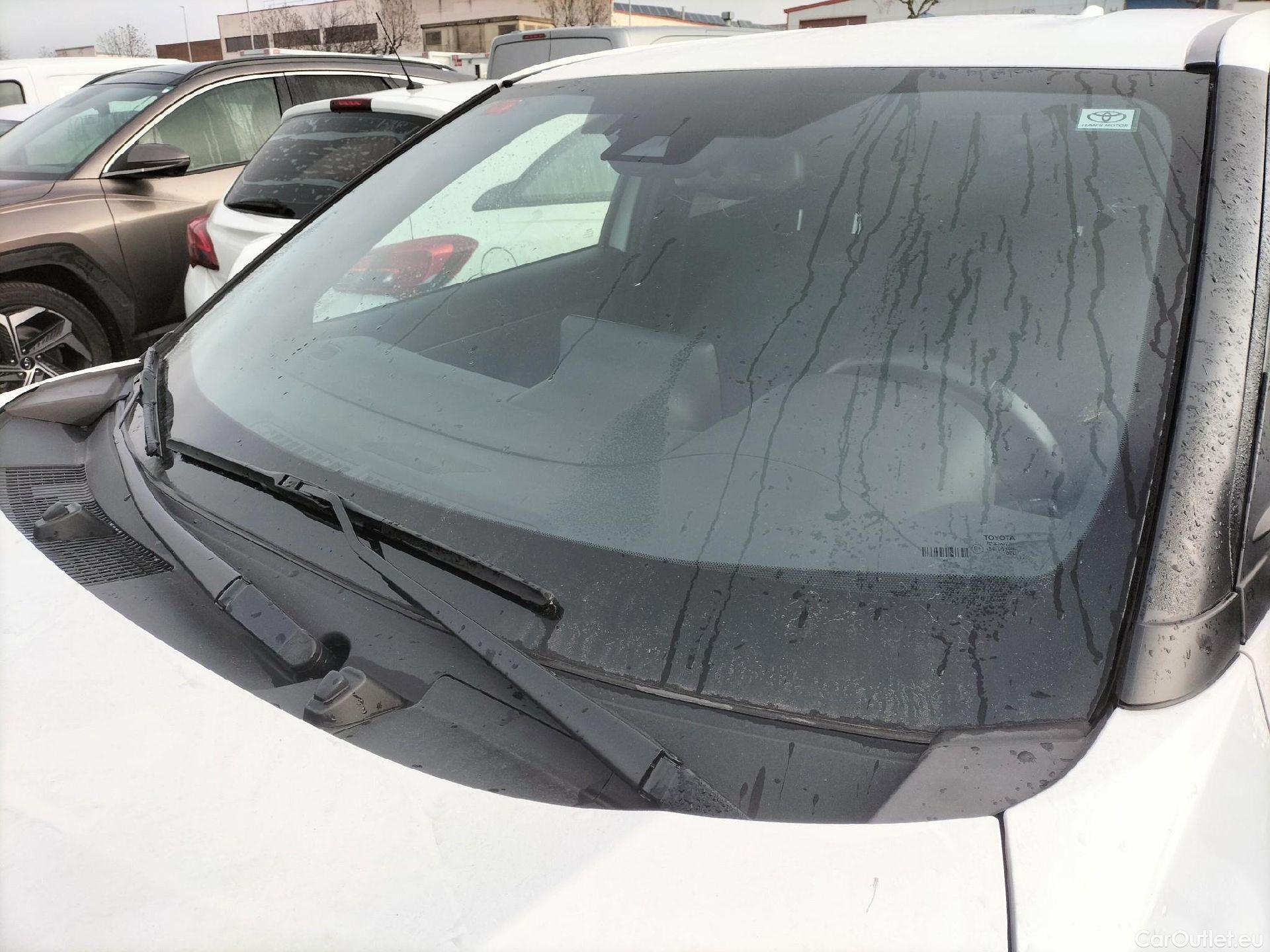  Toyota  Yaris Cross TOYOTA  / 2021 / 5P / todoterreno 1.5 120H Active Tech #14