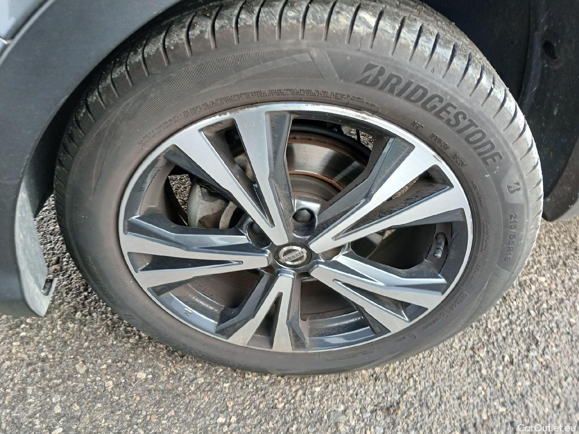  Nissan  Qashqai NISSAN  / 2017 / 5P / todoterreno DIG-T 103 kW (140 CV) E6D N-CONNECTA #20