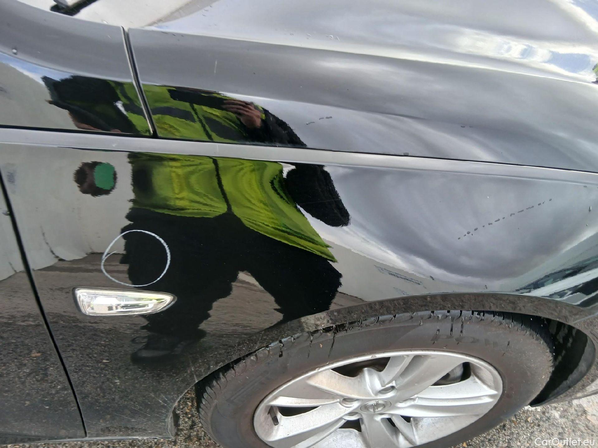  Land Rover  Discovery OPEL Insignia / 2020 / 5P / berlina con portón GS Business 1.5D DVH 130kW AT8 #29