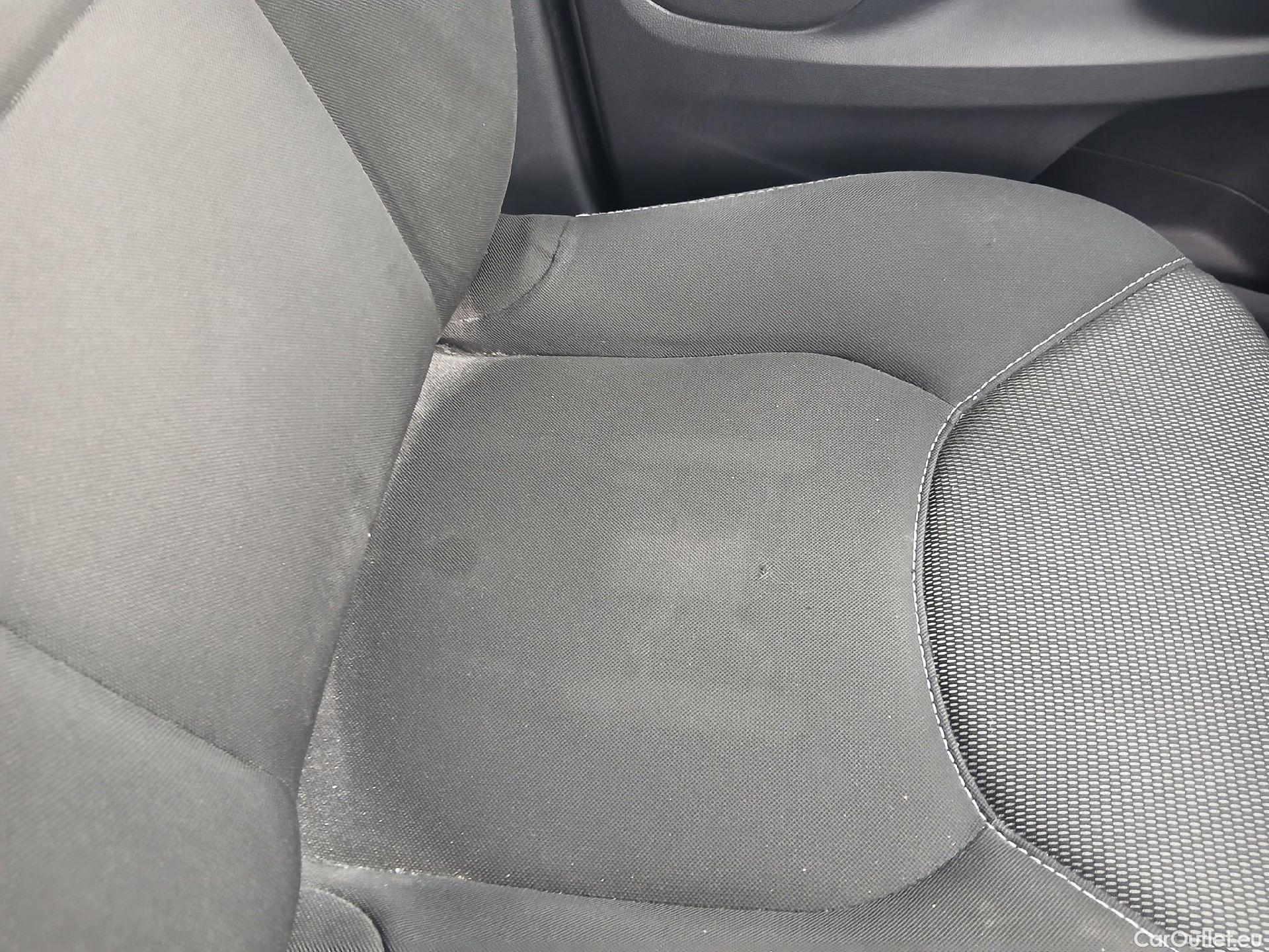  Renault  Clio RENAULT  / 2016 / 5P / berlina con portón Business TCe 66kW (90CV) GLP -18 #52